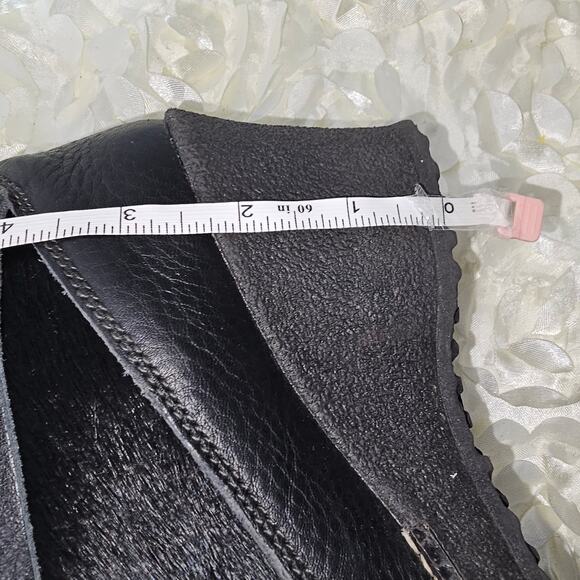 Oscar Sport Black Calf/Pony Hair Winter Snow Boot, Size 37 =6 - Picture 10 of 11